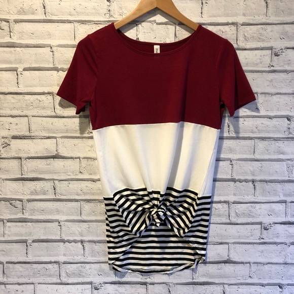 Zenana Outfitters Tops - New Color Block Striped Tee Shirt Top Burgundy